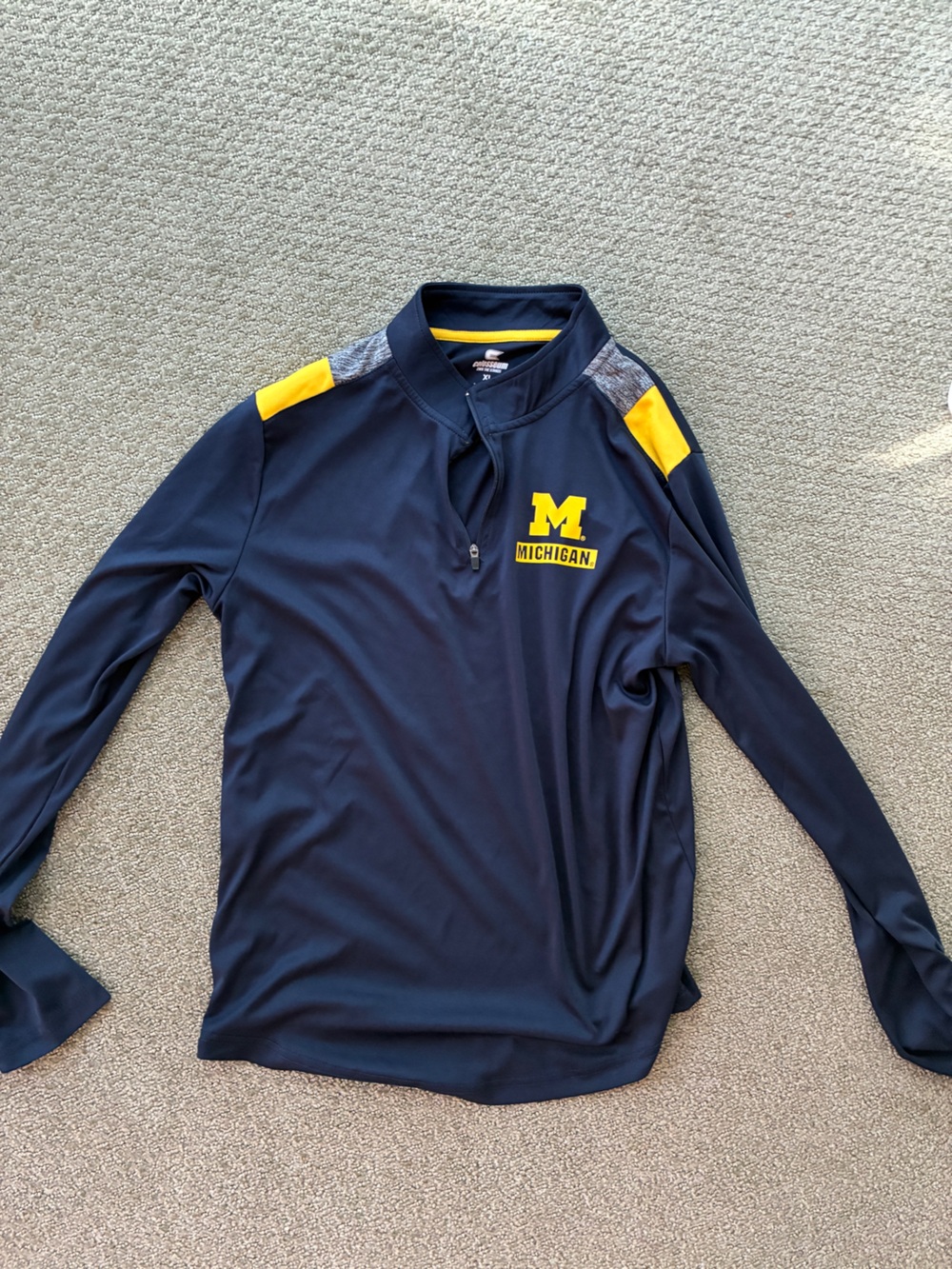 Colosseum Navy & Maize Youth XL Quarter-Zip Pullover